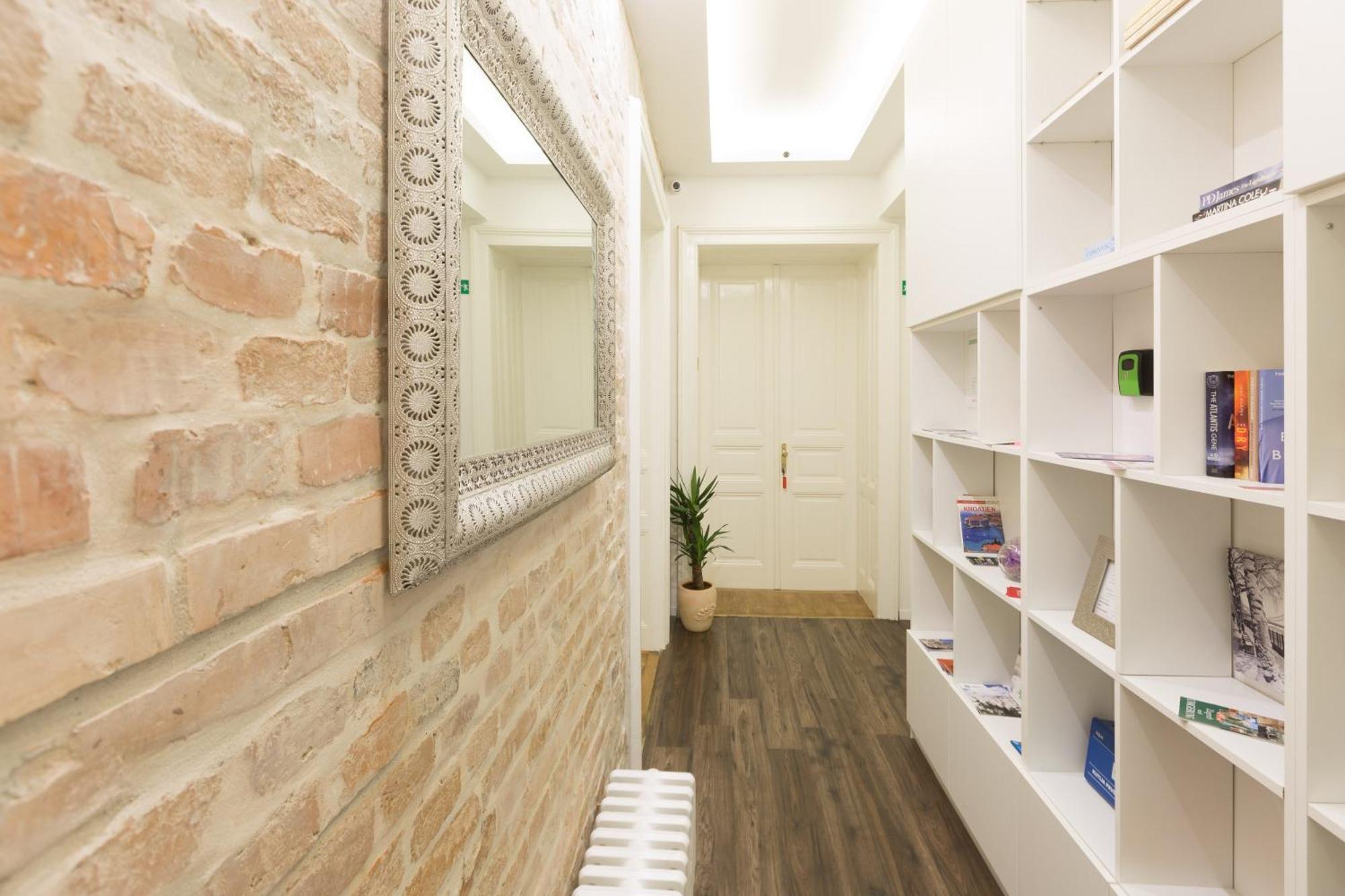 Aurelia Antik Apartments & Rooms, Zagreb City Center Exterior foto